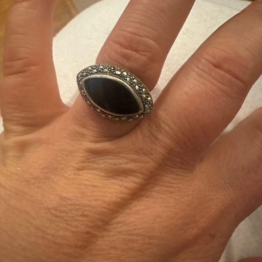 Elegant Black Onyx and Silver Women's Ring